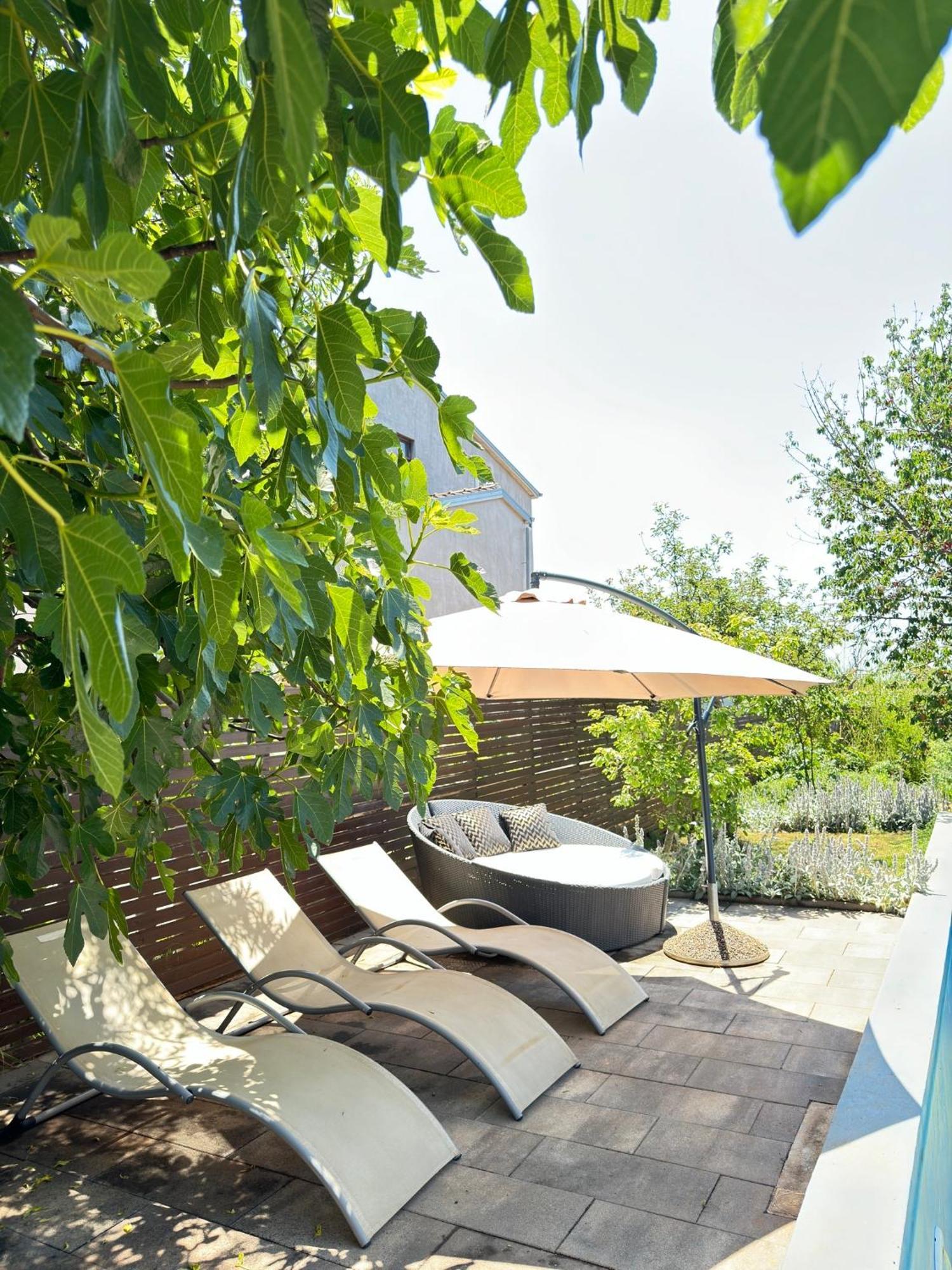 Hana Pool Only For You Loborika Exterior photo