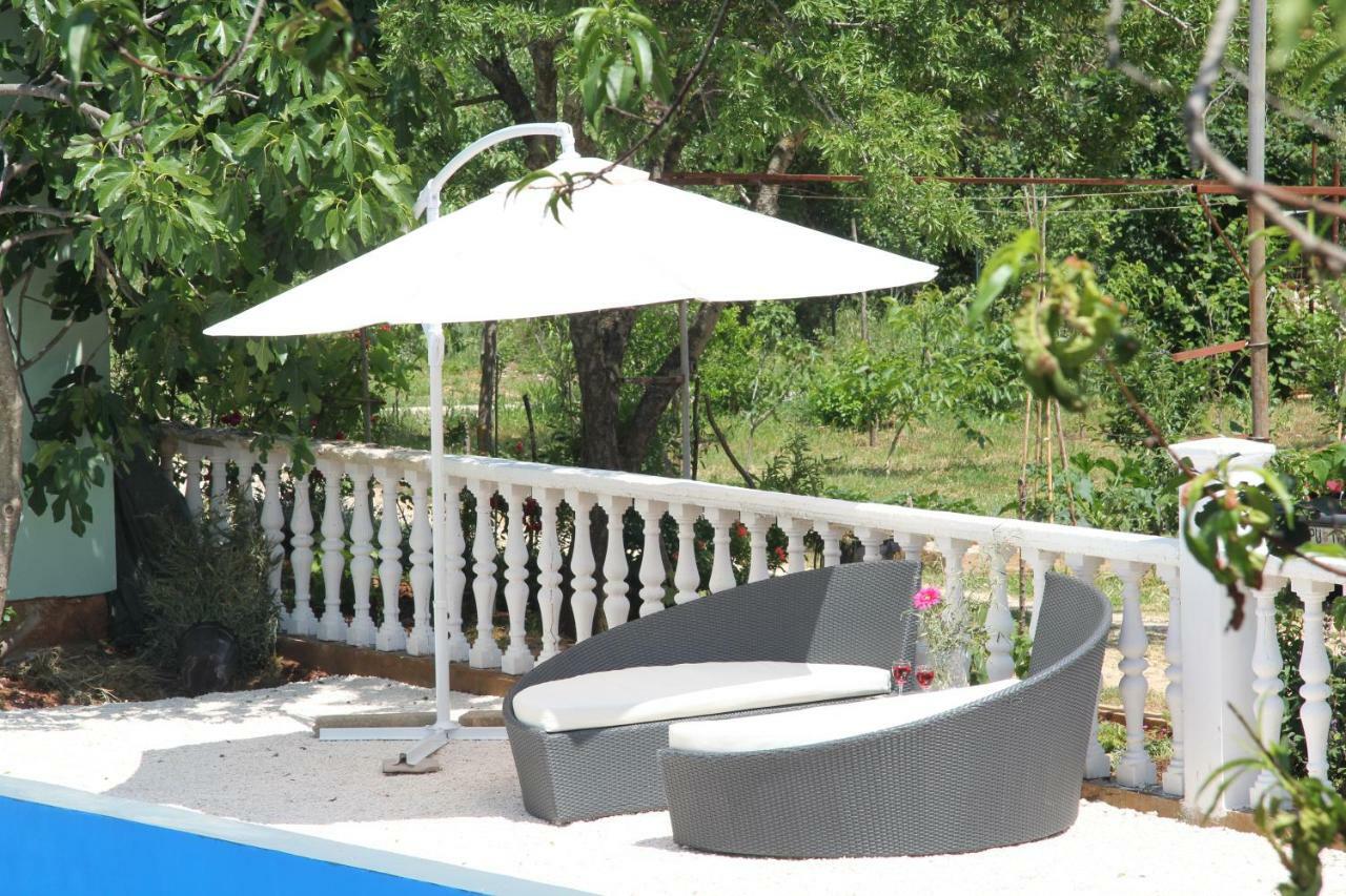 Hana Pool Only For You Loborika Exterior photo